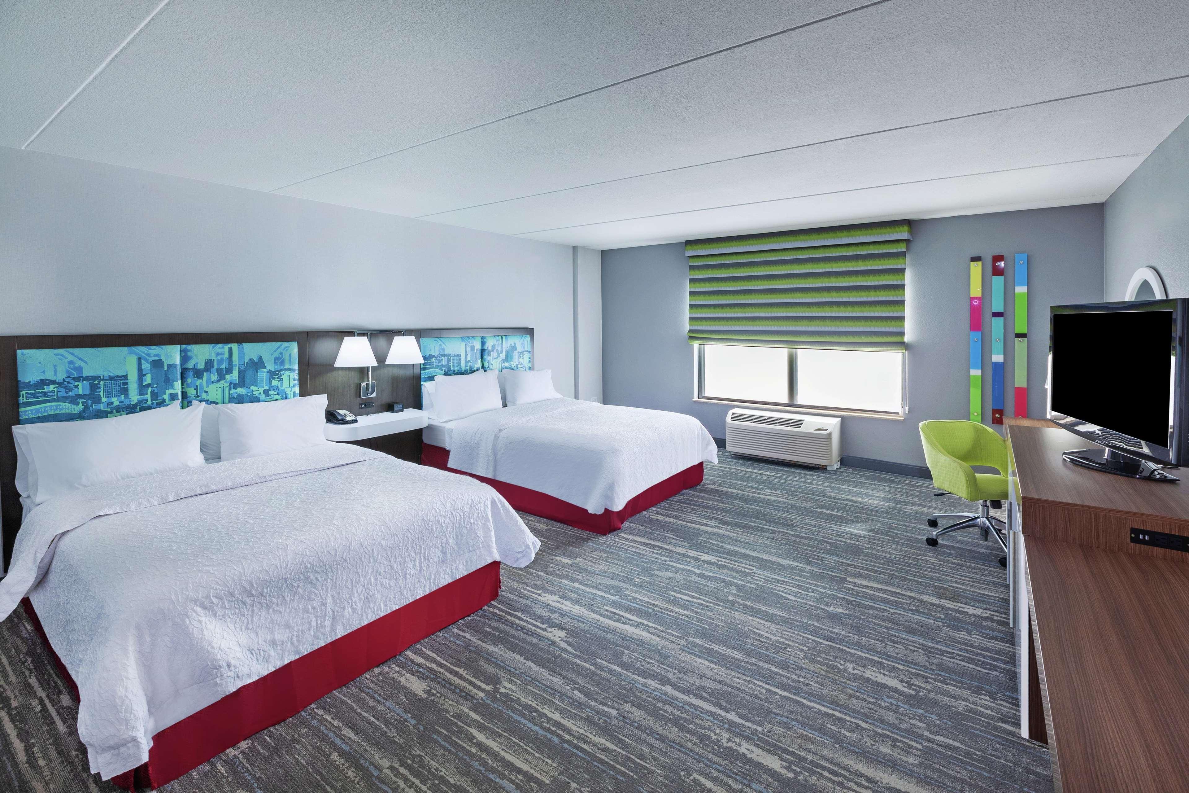 Hampton & Houston-bush Intercontinental Airport Otel